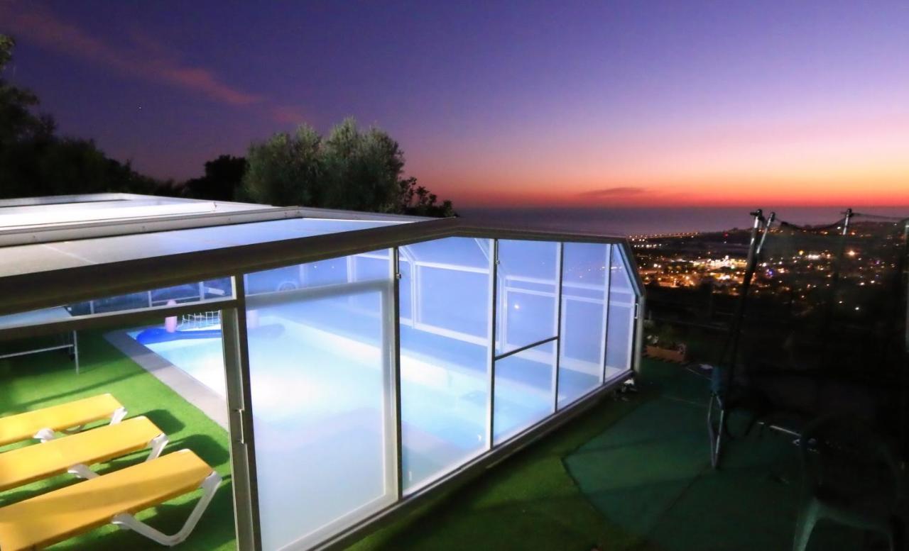 Villa Con Piscina Privada Climatizada 29ºc Santa Susanna Bagian luar foto